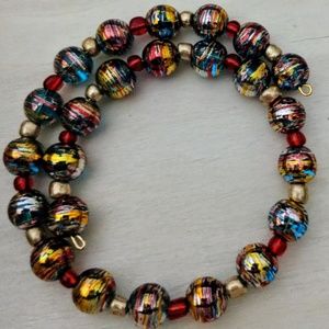Multicolored adjustable glass bead bracelet